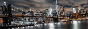 New York - Brooklyn Bridge At Dusk - Live City