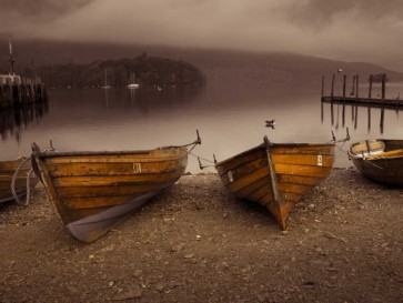 Assaf Frank - Boats on lake