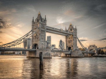 Assaf Frank - Famous Tower Bridge over River Thames, London, UK, FTBR-1827