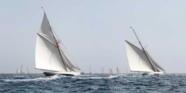 Jorge Llovet  - Sailing South 