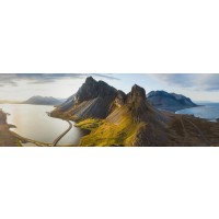 Elian Navdeep - Nice Mountain Panorama, Iceland