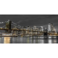 Assaf Frank - Brooklyn Bridge and lower Manhattan skyline at dusk, New York