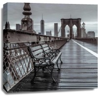 Assaf Frank - Empty bench on the pedestrian walkway of the Brooklyn Bridge, New York