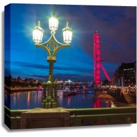 Assaf Frank - Street lamp with London Eye, London, UK